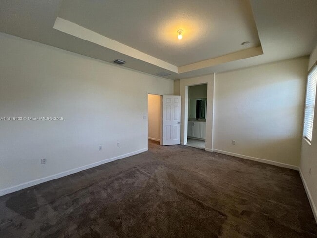 Building Photo - 11066 W 33rd Ln