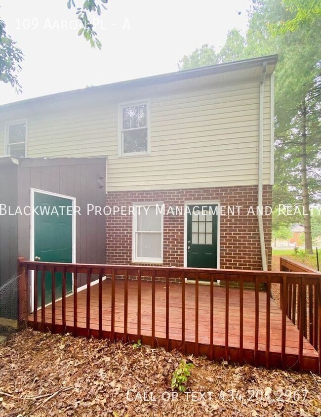 Building Photo - 109 Aaron Pl
