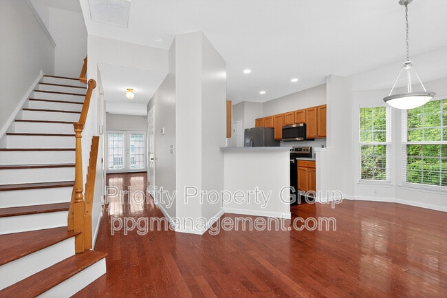 Building Photo - 12304 Verdant Ct