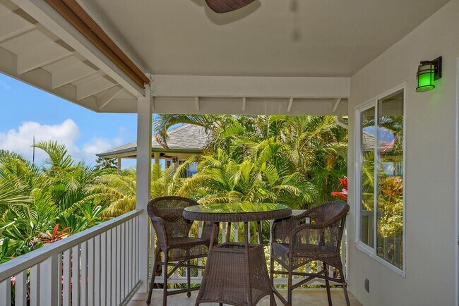 Building Photo - Pet Friendly, Fully Furnished Home in Keau...
