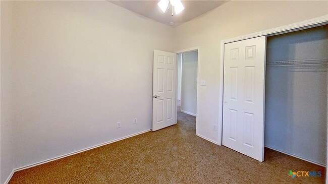 Building Photo - 308 Rinehardt St
