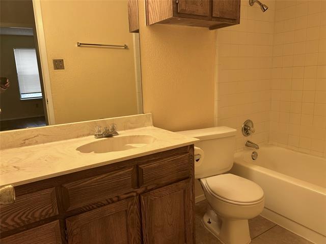 Building Photo - 2310 Miguel Ln