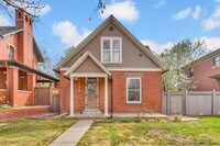 Building Photo - 1036 S Race St