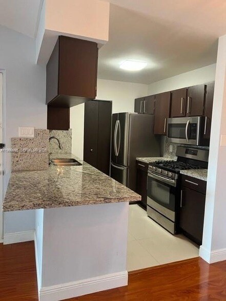 Building Photo - 15330 SW 106th Terrace