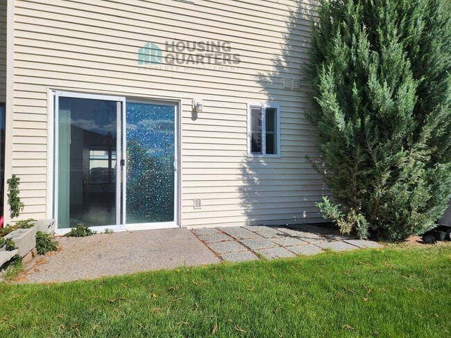 Building Photo - 2107 N Houk Rd