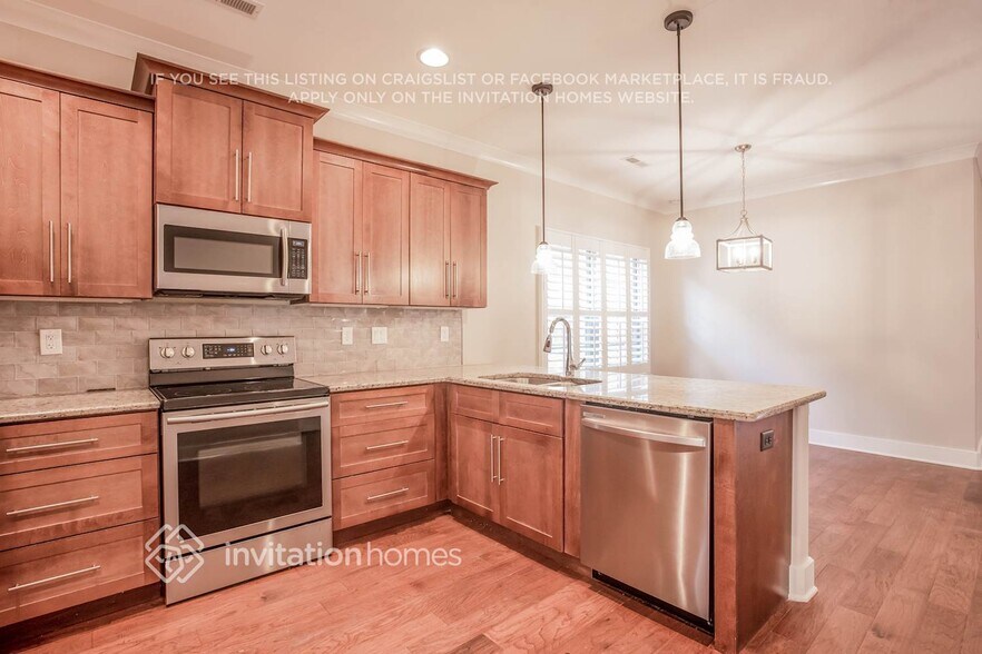 Building Photo - 2551 Cason Ln
