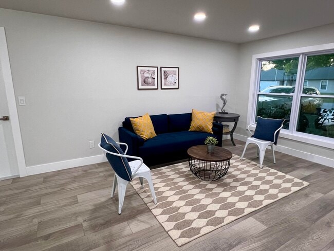 Building Photo - 3023 Sea Gate Cir