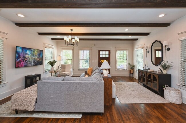 Building Photo - **NEWER HOME IN THE HEART OF EAST NASHVILL...
