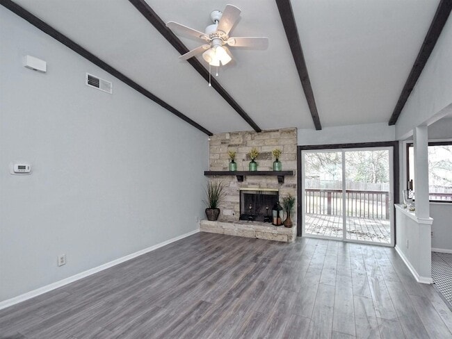 Building Photo - 6501 Highpoint Cove