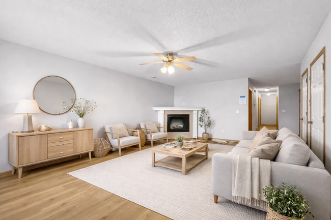 Building Photo - 3BR/2BA Home for Rent in Grain Valley, MO 64029 | Fenced Yard | Fireplace | Garage | Pet-Friendly