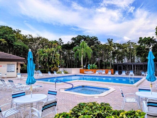 Building Photo - 21362 Juego Cir