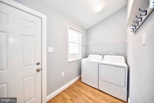 Building Photo - 655 Bourbon St