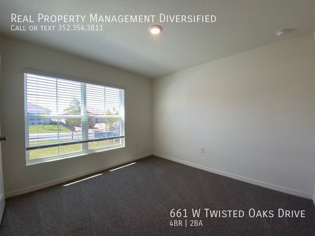 Building Photo - 4801 N Forest Ridge Blvd