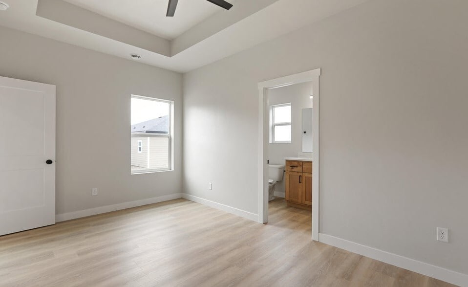 Building Photo - 3417 35th St W