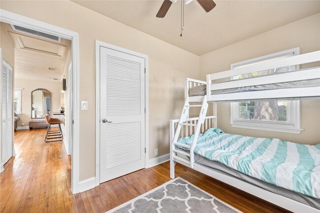 Building Photo - 2709 Upton St S