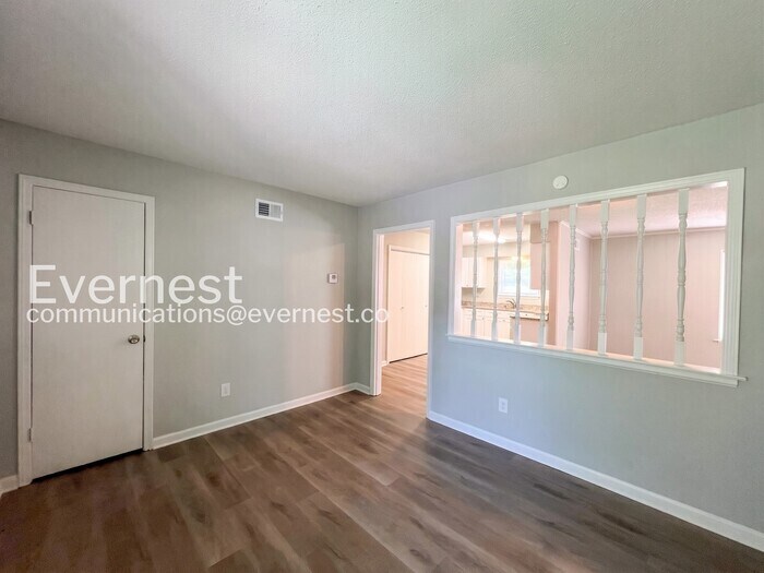Building Photo - 5099 Corkwood Dr