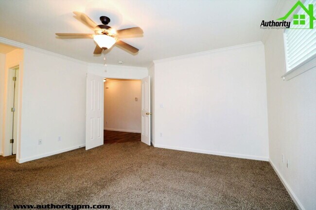 Building Photo - 3982 Cambria Dr