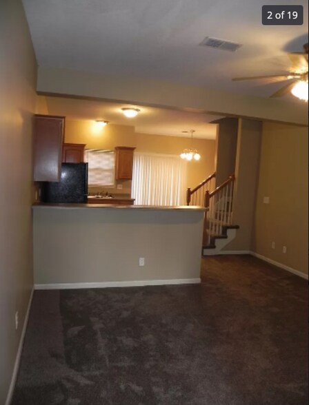 Building Photo - 4524 Willow Ave