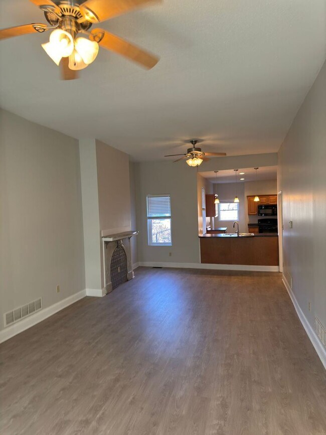 Building Photo - Spacious 4BD 2BA House in Pittsburgh!