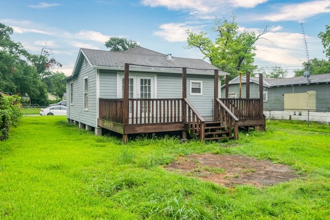 Building Photo - 3419 Elser St