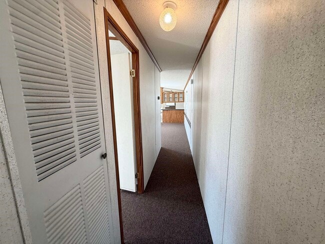 Building Photo - 531 Daniel Webster Hwy