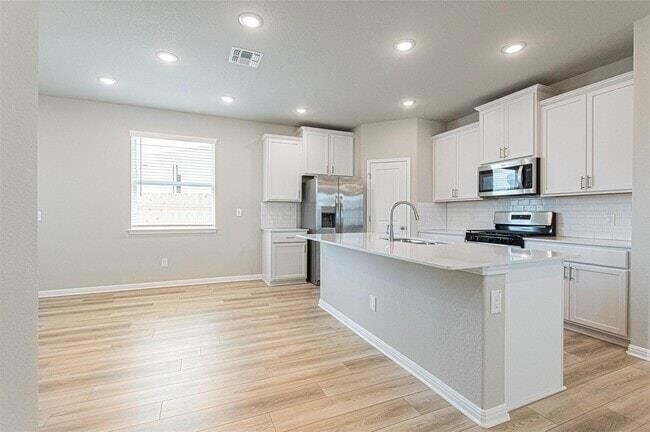 Building Photo - 6506 Marsh Ln