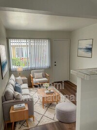 Building Photo - 4542 W Imperial Hwy