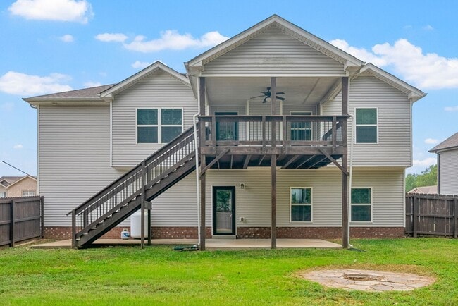 Building Photo - 1227 Brigade Dr