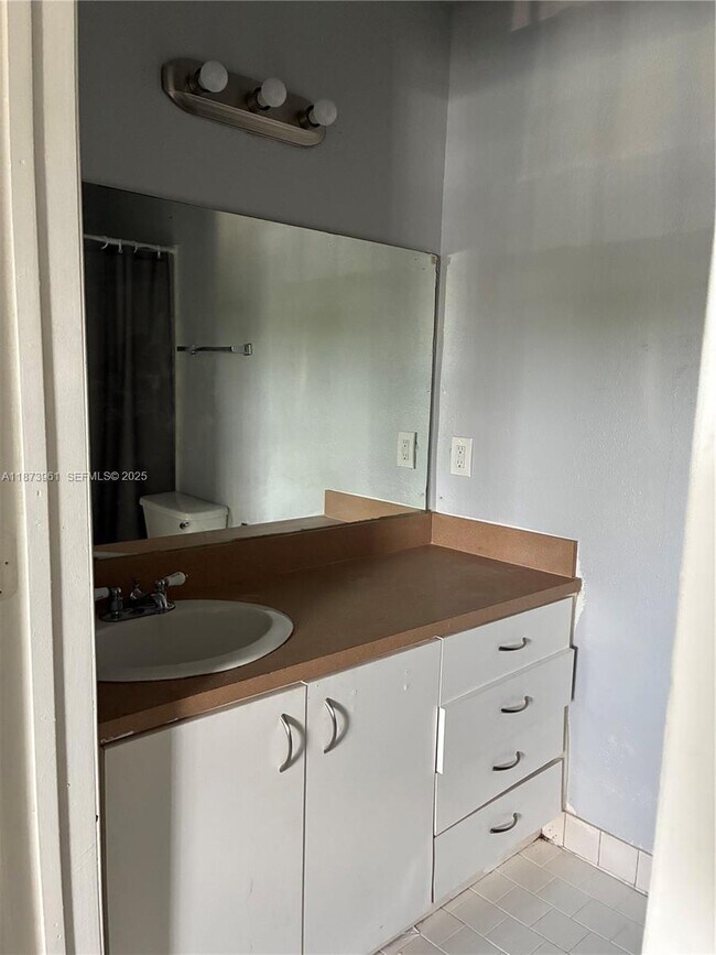 Building Photo - 28115 SW 143rd Ct