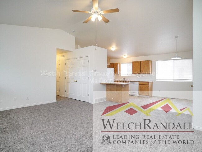 Building Photo - 745 30th St