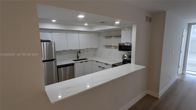 Building Photo - 501 Three Islands Boulevard