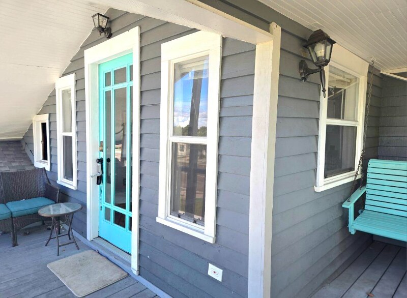 Building Photo - 103 W Mohawk Ave