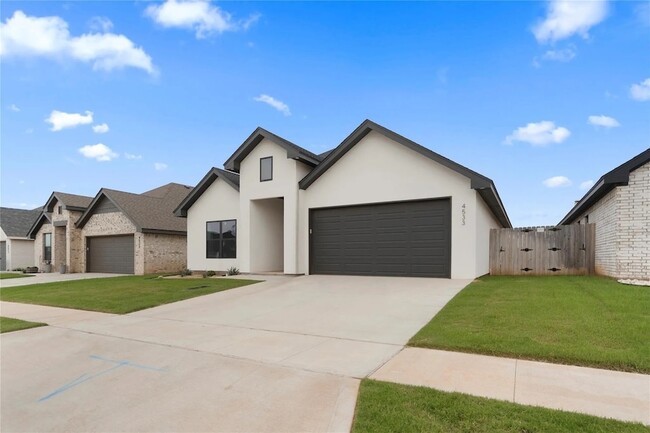 Building Photo - 4533 Seals Ln