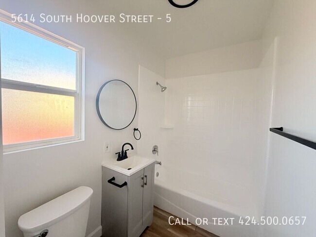 Building Photo - 5614 S Hoover St