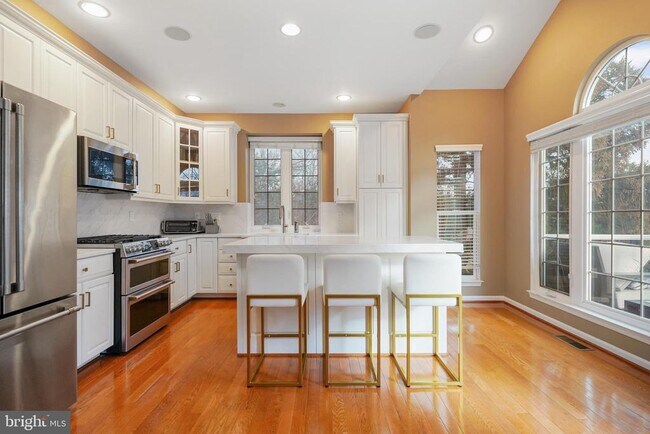 Building Photo - 43104 Baltusrol Terrace