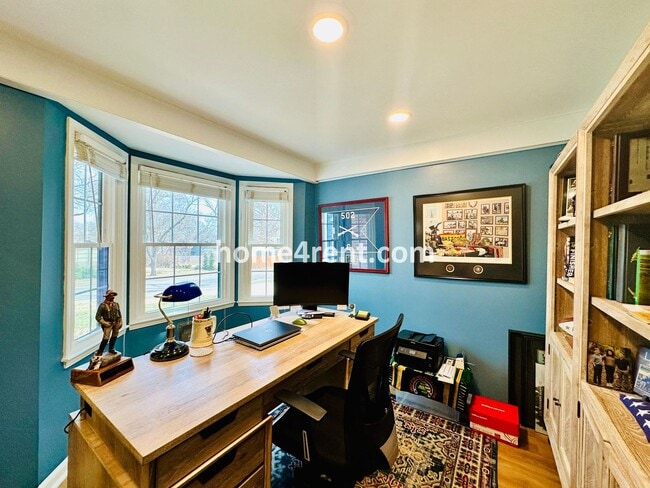 Building Photo - Charming, Prairie Village Home in a Quiet Neighborhood with Wood Floors and a Fenced Yard!