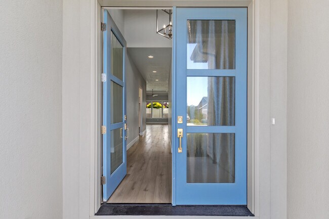 Building Photo - 9042 S La Pampa Way