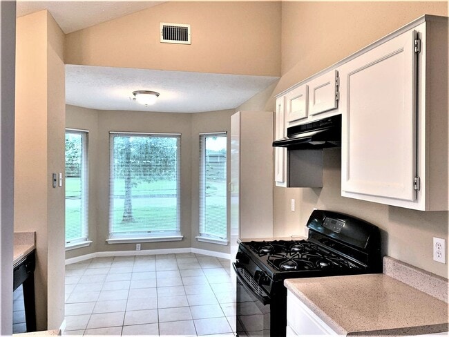 Building Photo - 11922 Westwold Dr