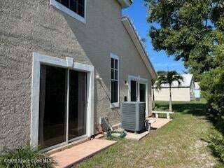 Building Photo - 834 Wateroak Dr NE