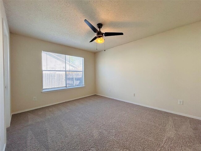 Building Photo - 5940 Kevin Kelly Pl