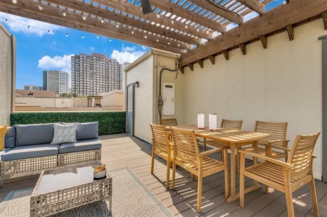 Building Photo - 3210 Carlisle St