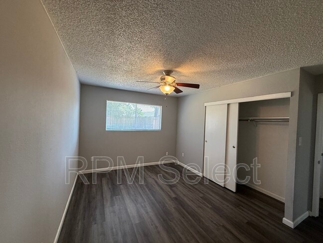 Building Photo - 8826 Grayling Way