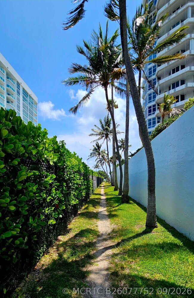 Building Photo - 1461 S Ocean Blvd