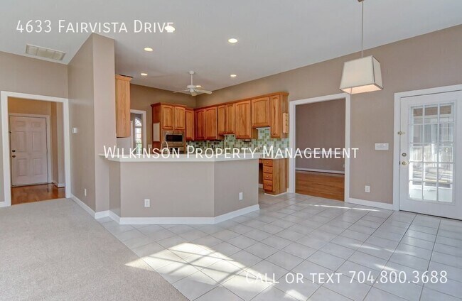 Building Photo - 4633 Fairvista Dr