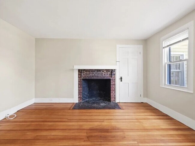 Building Photo - 27-29 Kilby St