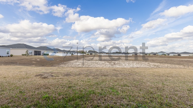 Building Photo - 5721 SW 92nd Pl