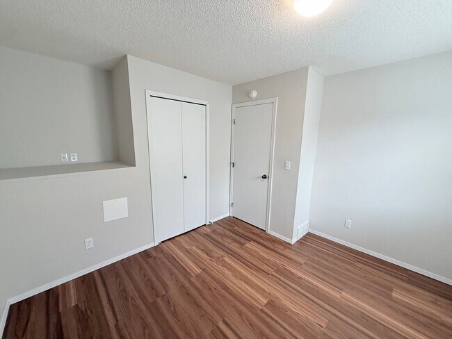 Building Photo - Spacious 4-Bedroom Home in South Fargo