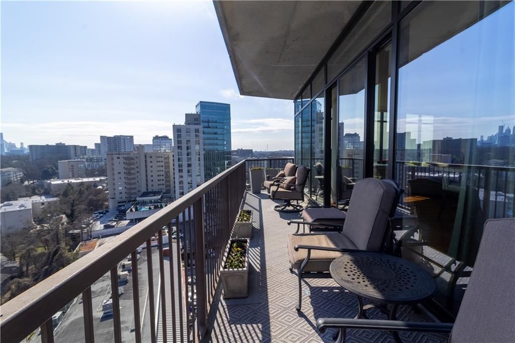 Building Photo - 2233 Peachtree Rd