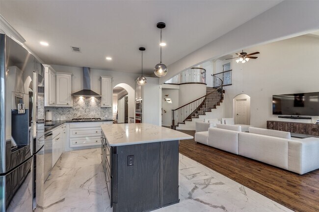 Building Photo - 13348 Cool Meadow Dr