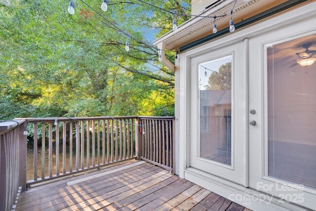 Building Photo - 3300 Selwyn Farms Ln